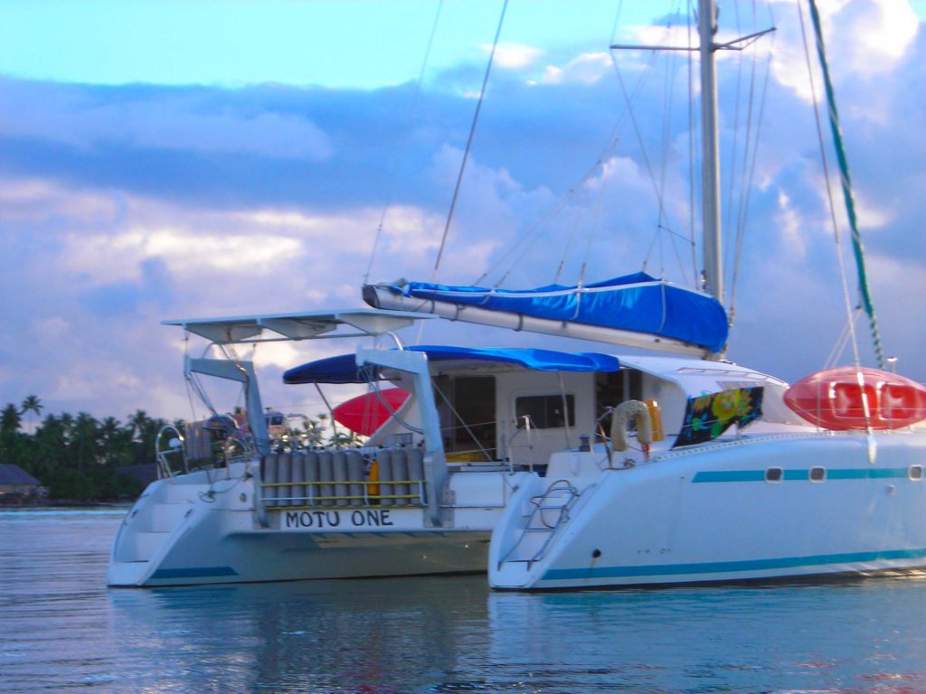 Motu One Archipel De La Société  © Polynésie Croisière