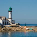 Phare du Men brial Ile de Sein © Laetitia Scuiller • EnezGreen