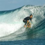 Surfeur Teahupoo Tahiti @ Hervé Bré EnezGreen